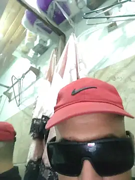 LUis3194 online show from May 17, 11:12 pm