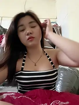 Snapshot of Pinks_cool chatting on June 27, 7:35 am Pinks cool online show from June 27, 7:35 am
