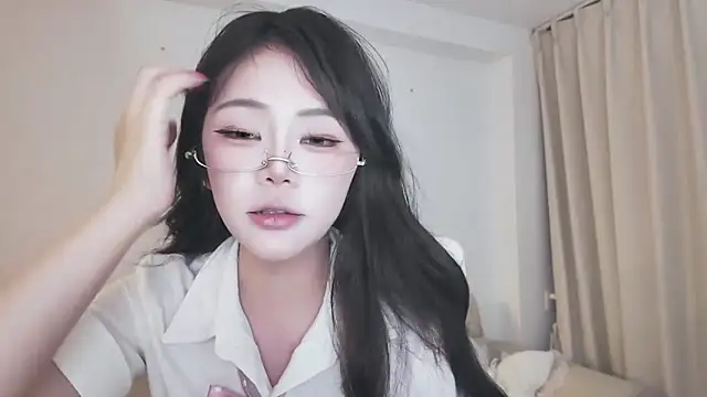 Jolie-22 online show from May 9, 1:27 pm