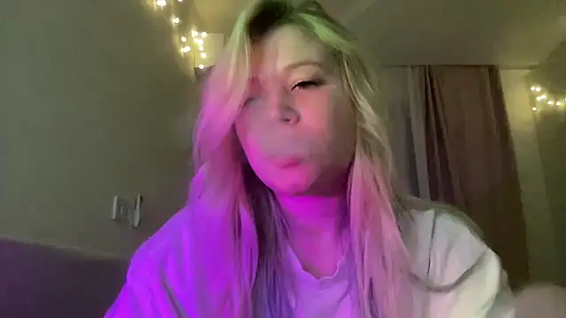 Lulu Di online show from March 30, 7:26 pm