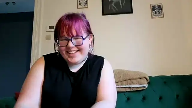 Snapshot of ProfaneHekate chatting on February 1, 3:10 pm ProfaneHekate online show from February 1, 3:10 pm