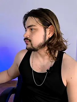 Derek Vow online show from February 22, 8:07 pm