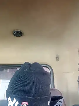 Snapshot of vergonahah chatting on April 16, 1:34 pm vergonahah online show from April 16, 1:34 pm