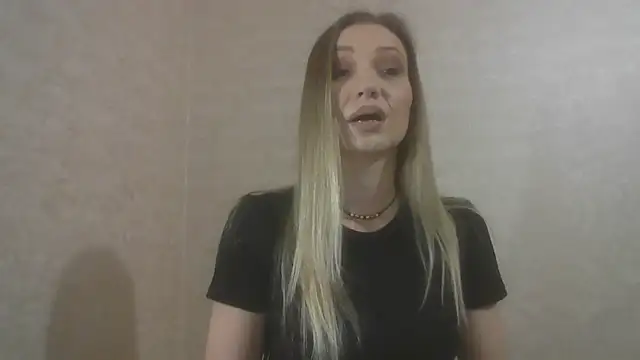 Snapshot of AureliaStar450 chatting on February 26, 12:31 am AureliaStar450 online show from February 26, 12:31 am