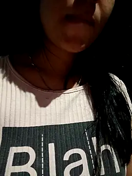 Snapshot of Ailen-cute chatting on February 3, 6:40 am Ailen-cute online show from February 3, 6:40 am