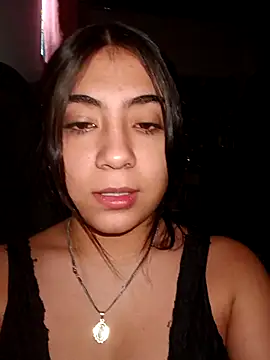 Snapshot of Ailen-cute chatting on February 28, 1:12 pm Ailen-cute online show from February 28, 1:12 pm