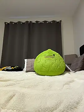 Snapshot of naughtynursejo chatting on February 11, 3:39 pm naughtynursejo online show from February 11, 3:39 pm