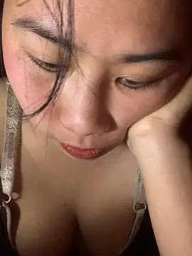 Snapshot of patry33 chatting on February 23, 1:52 pm patry33 online show from February 23, 1:52 pm