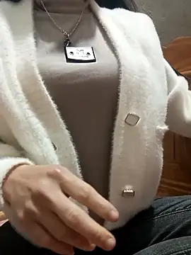 Kowew-nkie online show from February 12, 1:44 am