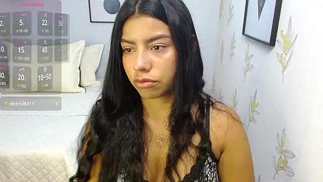 Laia white online show from April 21, 11:27 am