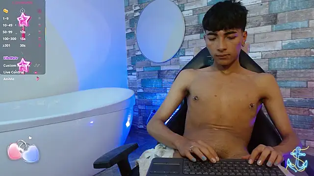 Snapshot of osamu_tay chatting on February 27, 11:49 pm osamu tay online show from February 27, 11:49 pm