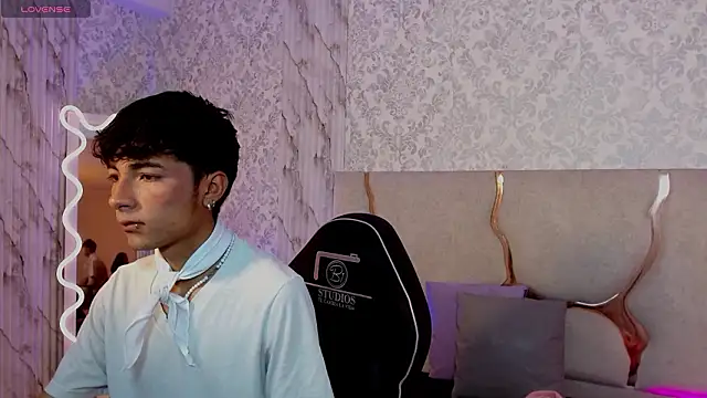 osamu tay online show from March 28, 3:06 am