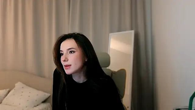 ssandralovin online show from February 23, 7:44 pm