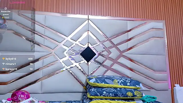 Snapshot of Rizantella chatting on February 18, 2:18 am Rizantella online show from February 18, 2:18 am