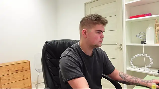 Jackson Teele online show from February 16, 9:11 pm