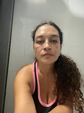 Rosalinda 77 online show from July 19, 4:44 pm