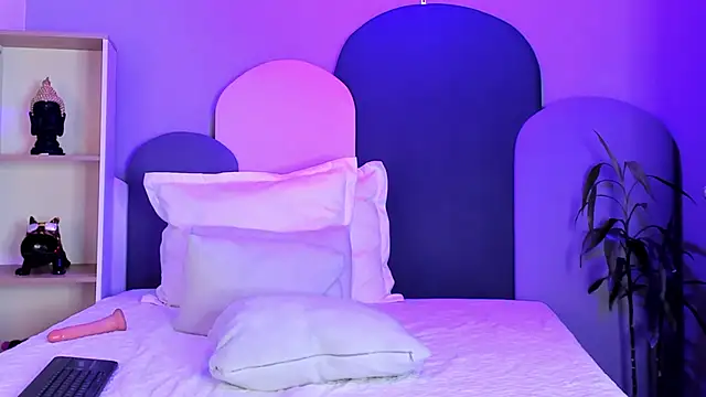 Snapshot of Piinksoul149 chatting on February 20, 6:26 am Piinksoul149 online show from February 20, 6:26 am