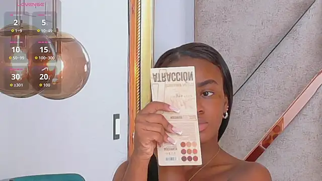 Sally-Noa online show from March 18, 3:26 pm