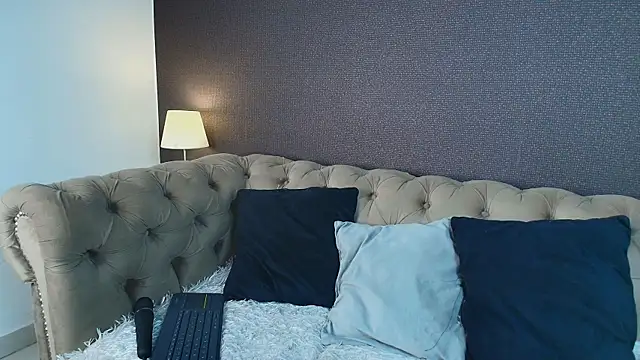 Megan  Honey online show from February 20, 7:36 pm