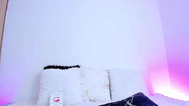 Snapshot of Axel_nova chatting on February 24, 1:42 pm Axel nova online show from February 24, 1:42 pm