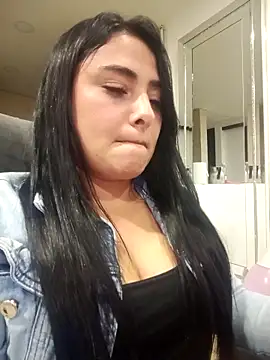 Andreacama online show from February 14, 11:23 pm