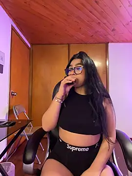 Violetta pinkk1 online show from February 21, 4:02 am