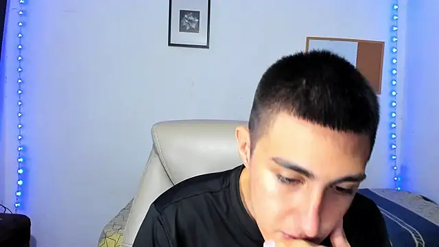 babyted272 online show from May 30, 6:43 am