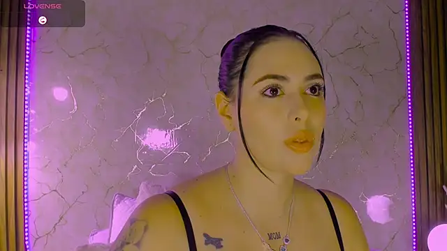 milaocean online show from February 4, 4:18 am