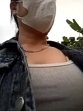 Snapshot of Nth3ba chatting on February 17, 9:17 am Nth3ba online show from February 17, 9:17 am