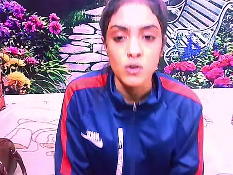 Snapshot of IndianPretty14u2Luv chatting on March 1, 5:09 am IndianPretty14u2Luv online show from March 1, 5:09 am