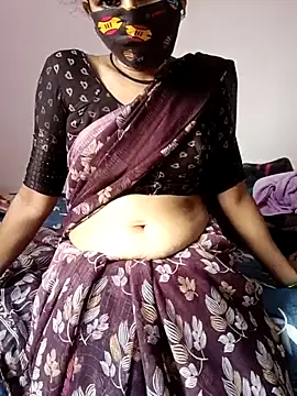 Snapshot of desicpl26 chatting on February 20, 6:59 am desicpl26 online show from February 20, 6:59 am