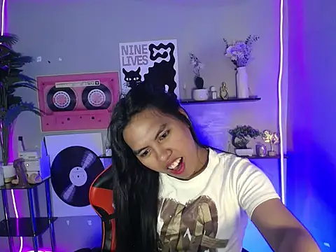 Seductive Cockybella online show from April 25, 2:03 am