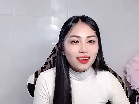 Thuy79 online show from February 24, 4:38 pm