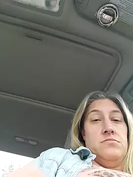 Sunflower0025 online show from February 15, 9:22 pm