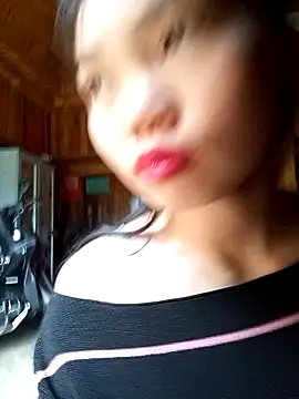 derylove  online show from March 13, 8:43 am