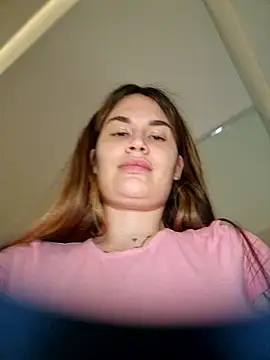 Snapshot of TattooGirlAlia chatting on December 11, 9:45 pm TattooGirlAlia online show from December 11, 9:45 pm