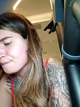 Snapshot of TattooGirlAlia chatting on December 14, 9:24 pm TattooGirlAlia online show from December 14, 9:24 pm