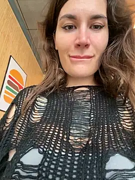 Snapshot of TattooGirlAlia chatting on October 23, 7:29 am TattooGirlAlia online show from October 23, 7:29 am