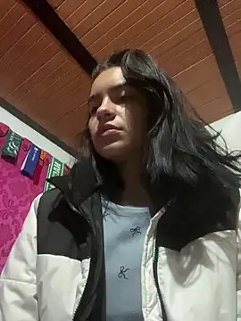 bliinkii and luka  online show from March 6, 10:23 am