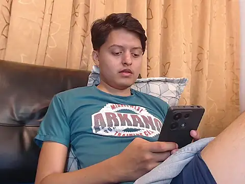 Kevin Charless online show from March 22, 1:03 pm