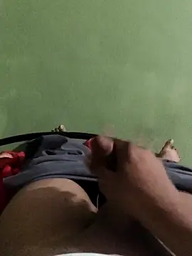 Snapshot of jesse_pinkman99 chatting on February 11, 5:51 pm jesse pinkman99 online show from February 11, 5:51 pm