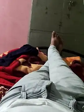 Snapshot of jesse_pinkman99 chatting on February 28, 5:58 pm jesse pinkman99 online show from February 28, 5:58 pm