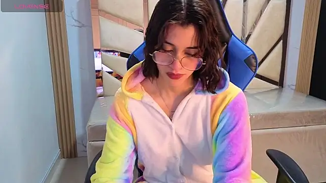 Skaller james a online show from February 16, 1:07 pm