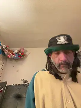 Snapshot of DaddyScorpio78 chatting on February 15, 8:24 am DaddyScorpio78 online show from February 15, 8:24 am