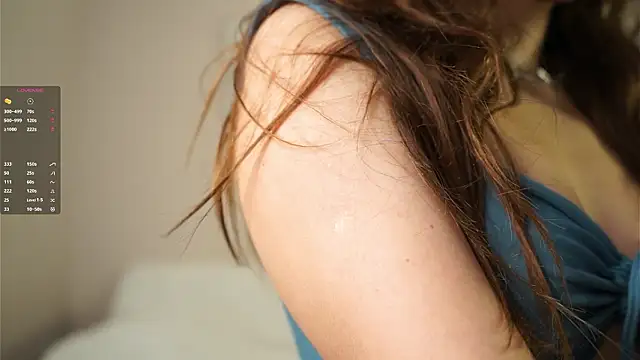 Snapshot of LoraLynn chatting on February 27, 1:44 pm LoraLynn online show from February 27, 1:44 pm