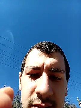 Snapshot of Etlipro-53 chatting on February 12, 11:49 am Etlipro-53 online show from February 12, 11:49 am