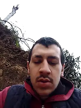 Snapshot of Etlipro-53 chatting on February 14, 2:03 pm Etlipro-53 online show from February 14, 2:03 pm