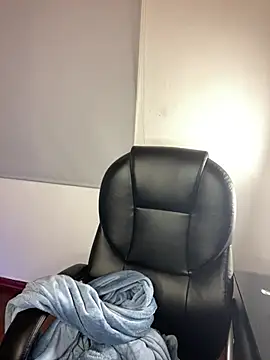 Snapshot of Angelica_pink18 chatting on February 25, 3:49 am Angelica pink18 online show from February 25, 3:49 am