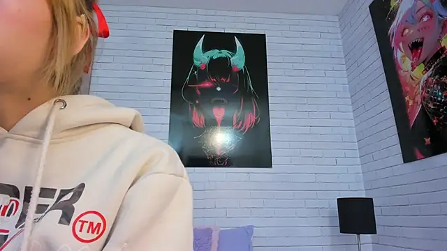 Snapshot of AlanaaHell chatting on February 16, 9:00 pm AlanaaHell online show from February 16, 9:00 pm