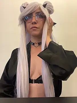 Snapshot of lilith_rr chatting on June 21, 5:10 am lilith rr online show from June 21, 5:10 am